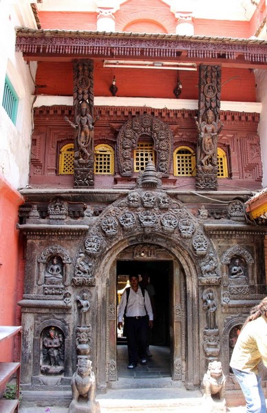 Врата в храм